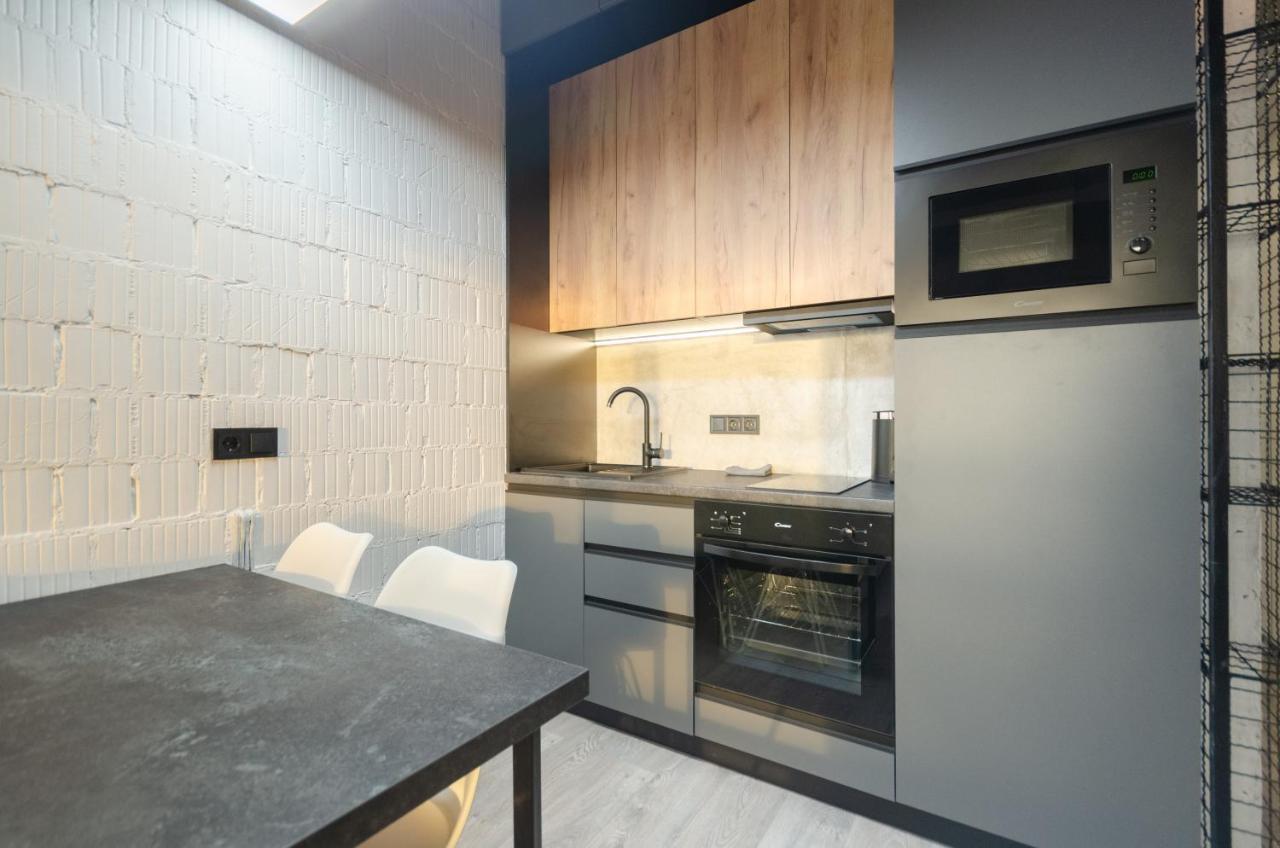 Petrovdom 12-131B Apartments In Rc "Yaroslaviv Grad"Bulvarno Kudriavska 17B Kiev Exterior foto